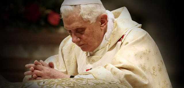 Em celebração no Vaticano, Papa expressa gratidão a Bento XVI